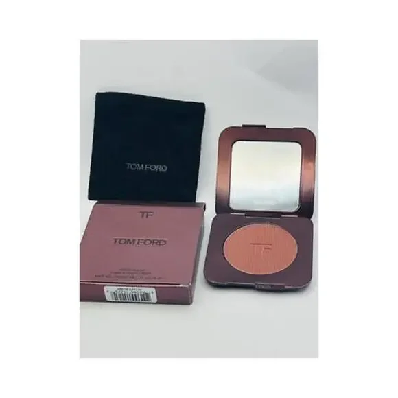 NIB Tom Ford Creme Blush - 01 Cafe (Rosy Nude)